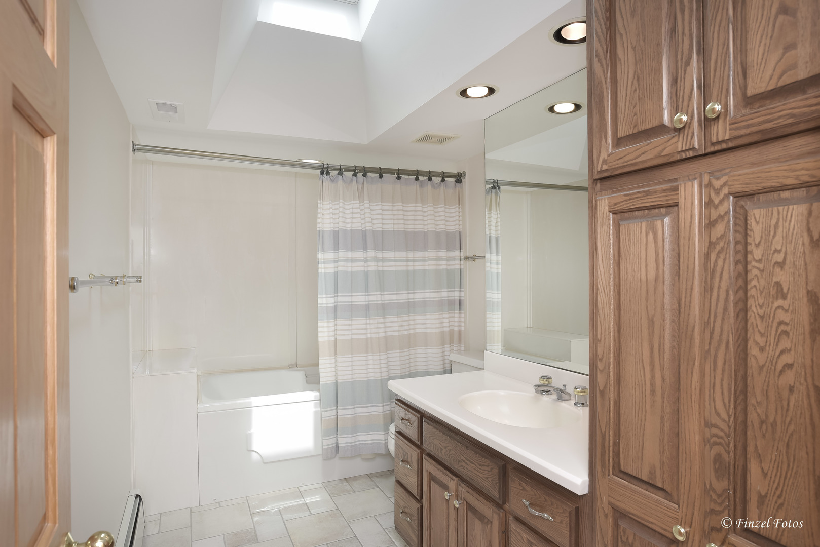 921 North River Road McHenry, IL 60051 - Photo 20 of 31