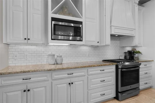 $335,900 | 501 Hempstead Circle, Benton, LA 71006