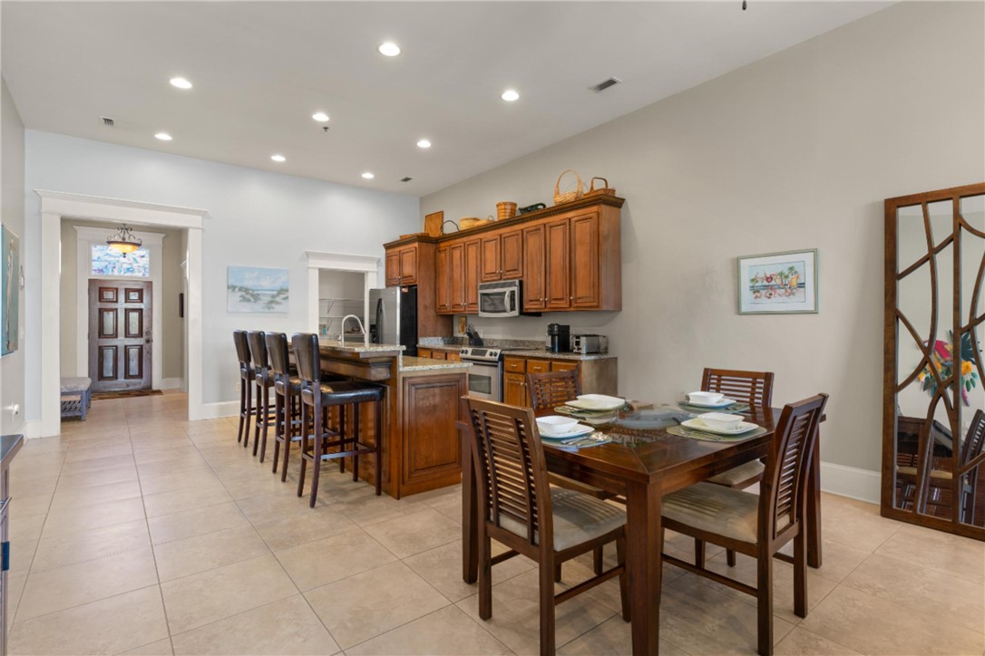 800 Ocean Boulevard, Unit 204 St. Simons Island, GA 31522 - Photo 8 of 33