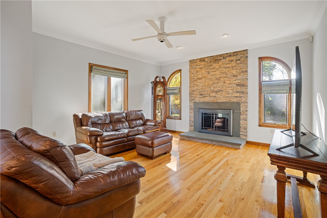25 Linfield Circle Lincoln, RI 02865 - Photo 18 of 45