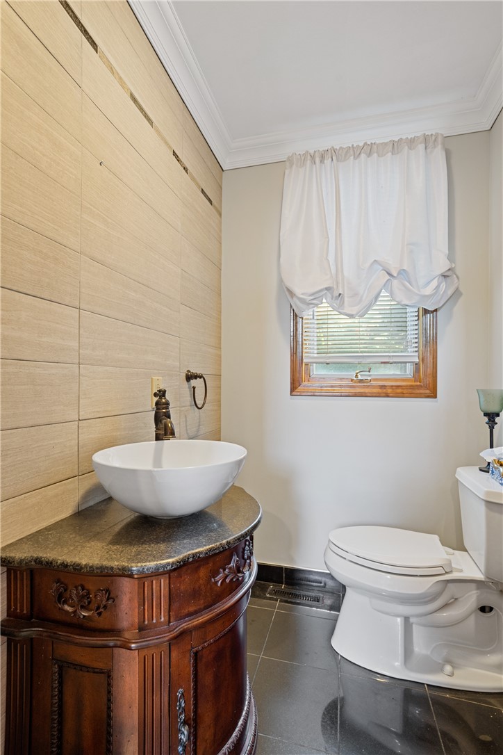 25 Linfield Circle Lincoln, RI 02865 - Photo 20 of 45