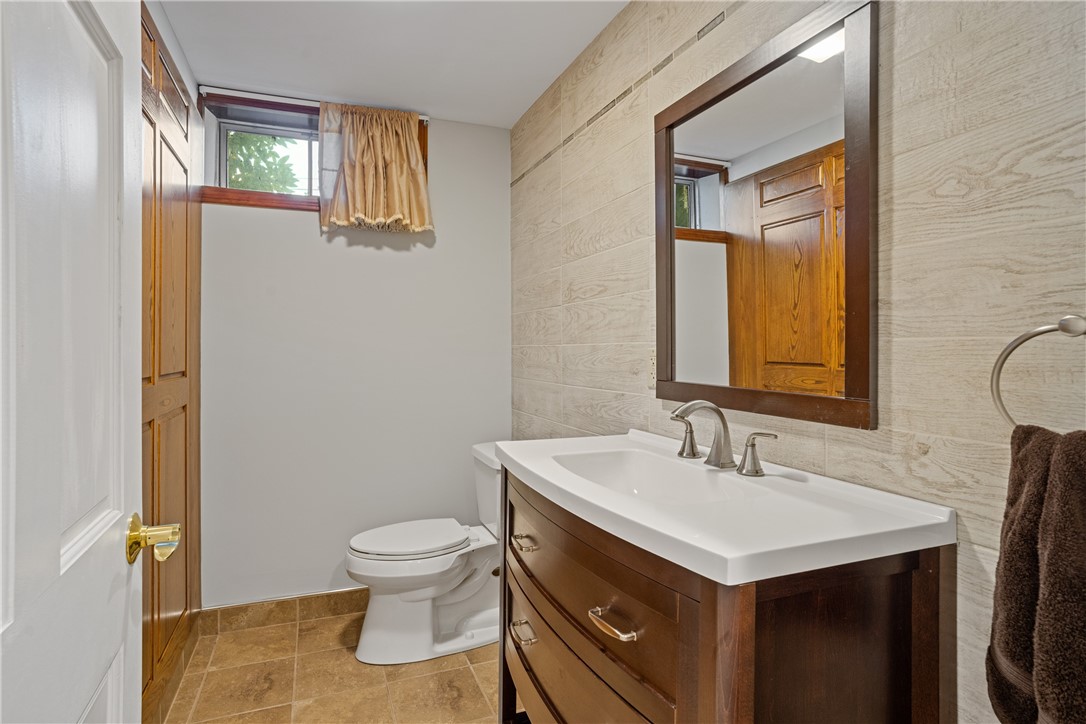 25 Linfield Circle Lincoln, RI 02865 - Photo 30 of 45