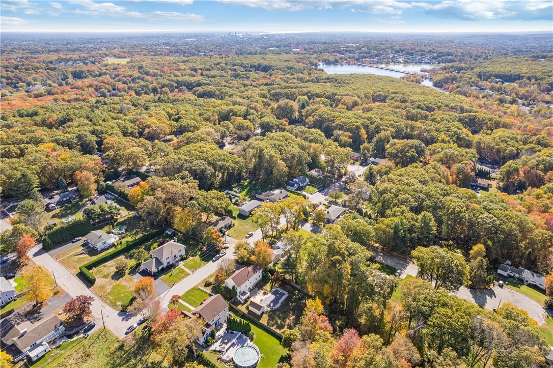 25 Linfield Circle Lincoln, RI 02865 - Photo 40 of 45
