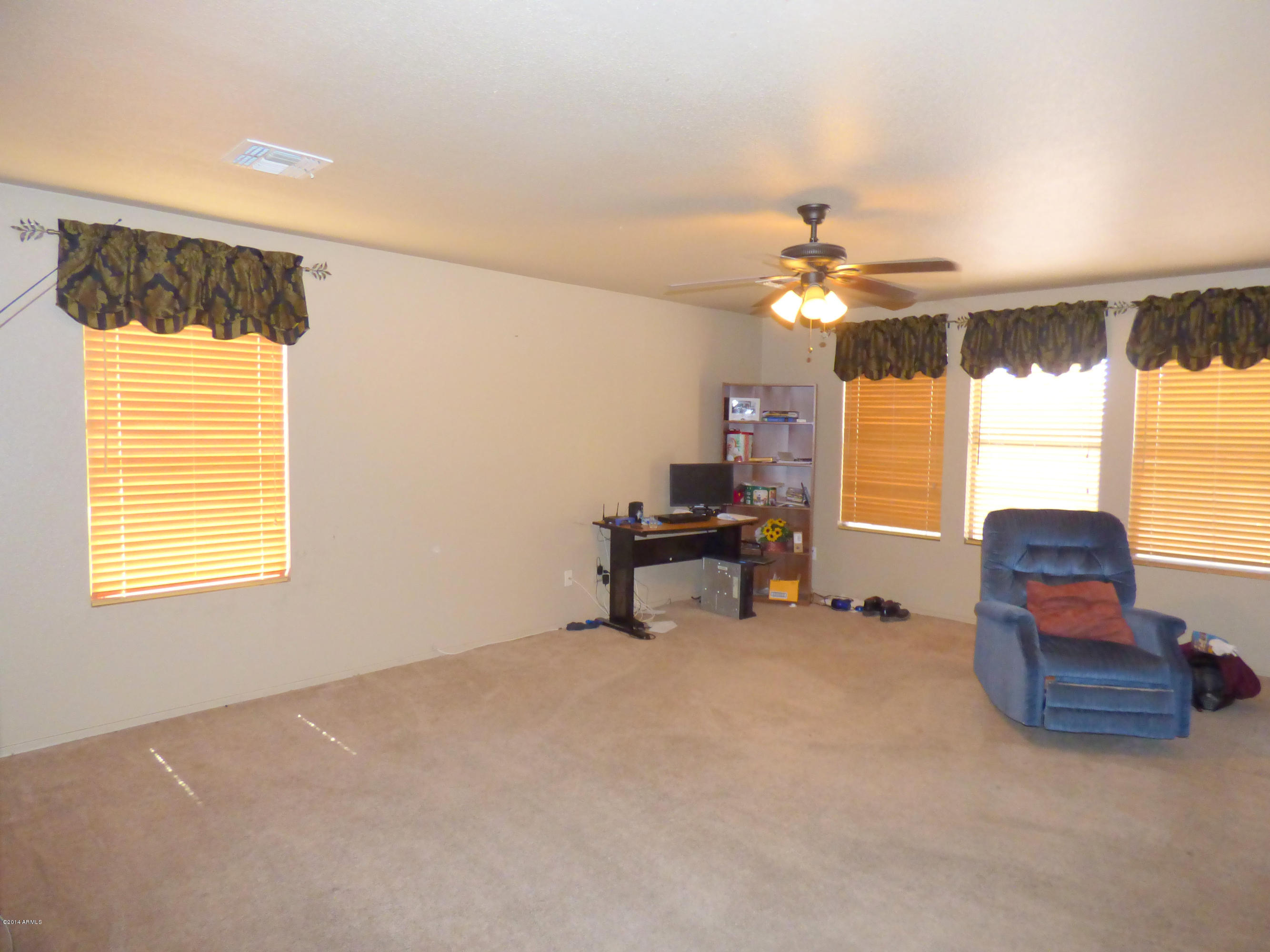 9413 West Eaton Road Phoenix, AZ 85037 - Photo 3 of 13 P1010382a