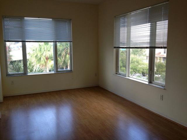 1155 Main Street, Unit 311 Jupiter, FL 33458 - Photo 3 of 9 GREAT ROOM