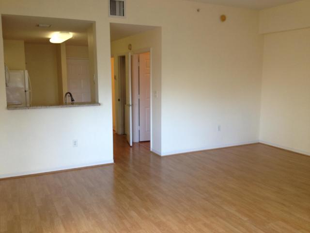 1155 Main Street, Unit 311 Jupiter, FL 33458 - Photo 4 of 9 GREAT ROOM