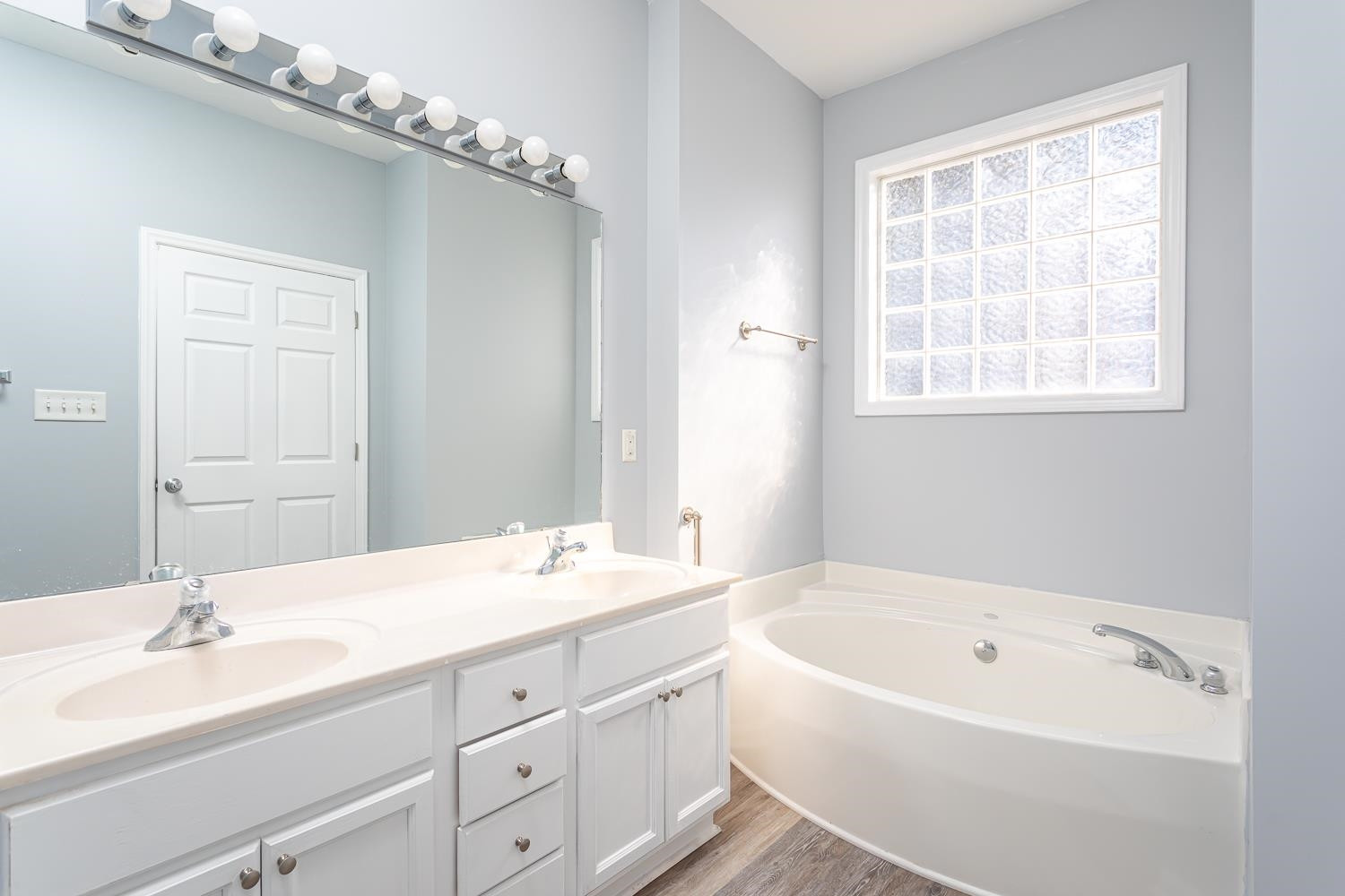 8104 Willowglen Drive Raleigh, NC 27616 - Photo 24 of 41 Photo 24