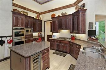 9 Brookwood Road Town and Country, MO 63131 - Photo 15 of 47