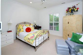 9 Brookwood Road Town and Country, MO 63131 - Photo 20 of 47
