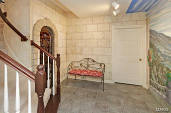 9 Brookwood Road Town and Country, MO 63131 - Photo 22 of 47
