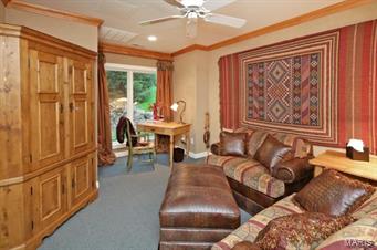 9 Brookwood Road Town and Country, MO 63131 - Photo 25 of 47