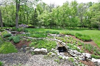 9 Brookwood Road Town and Country, MO 63131 - Photo 32 of 47