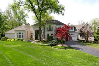 9 Brookwood Road Town and Country, MO 63131 - Photo 33 of 47