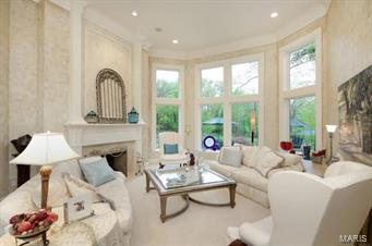 9 Brookwood Road Town and Country, MO 63131 - Photo 7 of 47