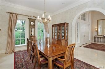 9 Brookwood Road Town and Country, MO 63131 - Photo 9 of 47