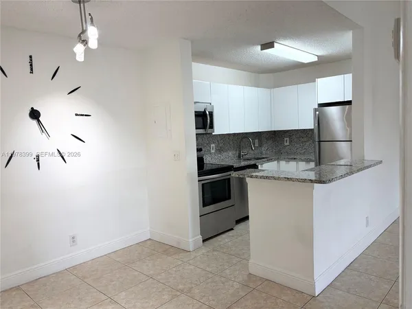 $1,700 | 10717 Cleary Boulevard, Unit 303, Plantation, FL 33324