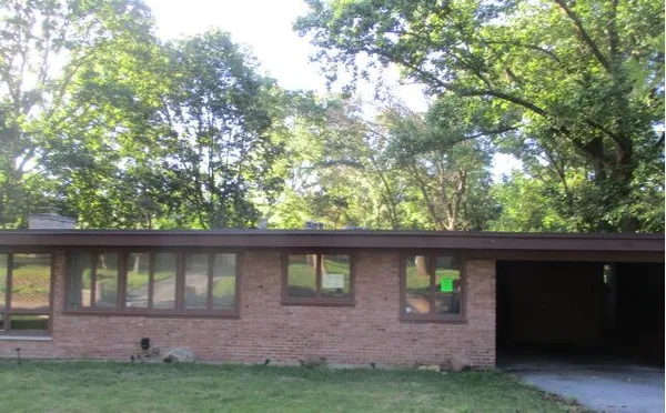 $180,000 | 361 Osage Street, Park Forest, IL 60466