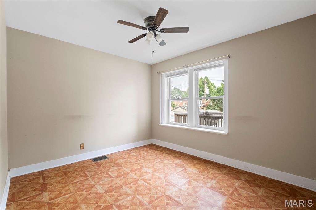 3642 Watson Road St. Louis, MO 63109 - Photo 13 of 53