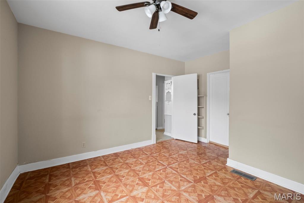 3642 Watson Road St. Louis, MO 63109 - Photo 15 of 53