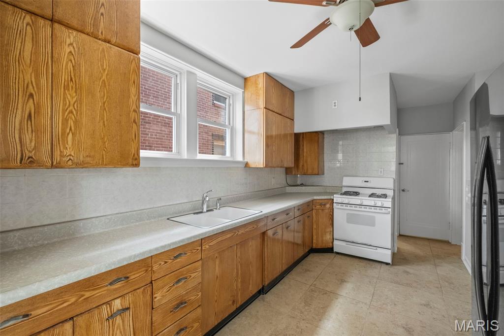 3642 Watson Road St. Louis, MO 63109 - Photo 17 of 53