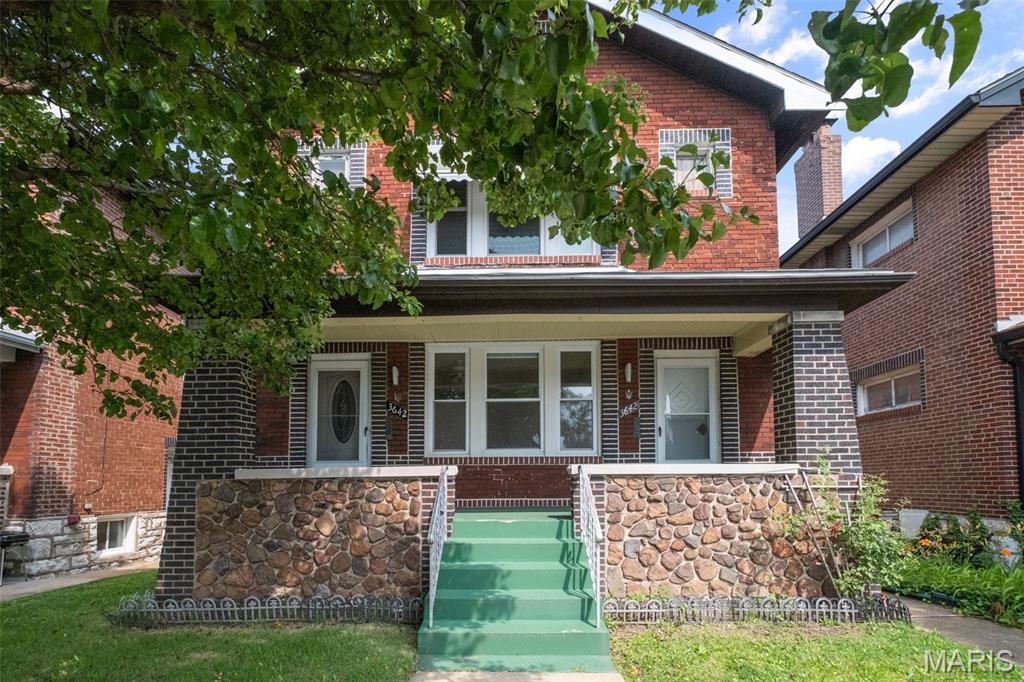 3642 Watson Road St. Louis, MO 63109 - Photo 2 of 53