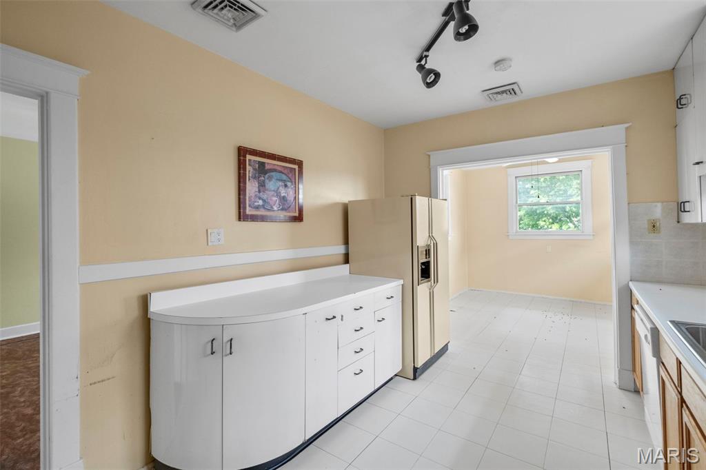 3642 Watson Road St. Louis, MO 63109 - Photo 33 of 53