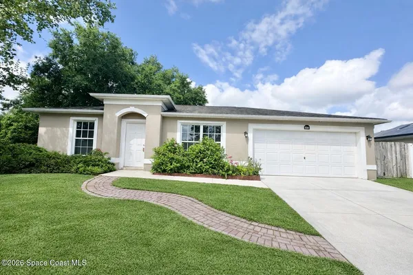 $1,950 | 6470 Ailes Avenue, Cocoa, FL 32927