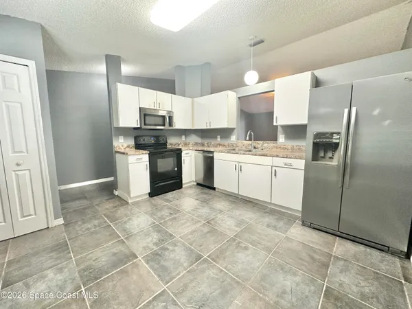 $1,950 | 6470 Ailes Avenue, Cocoa, FL 32927