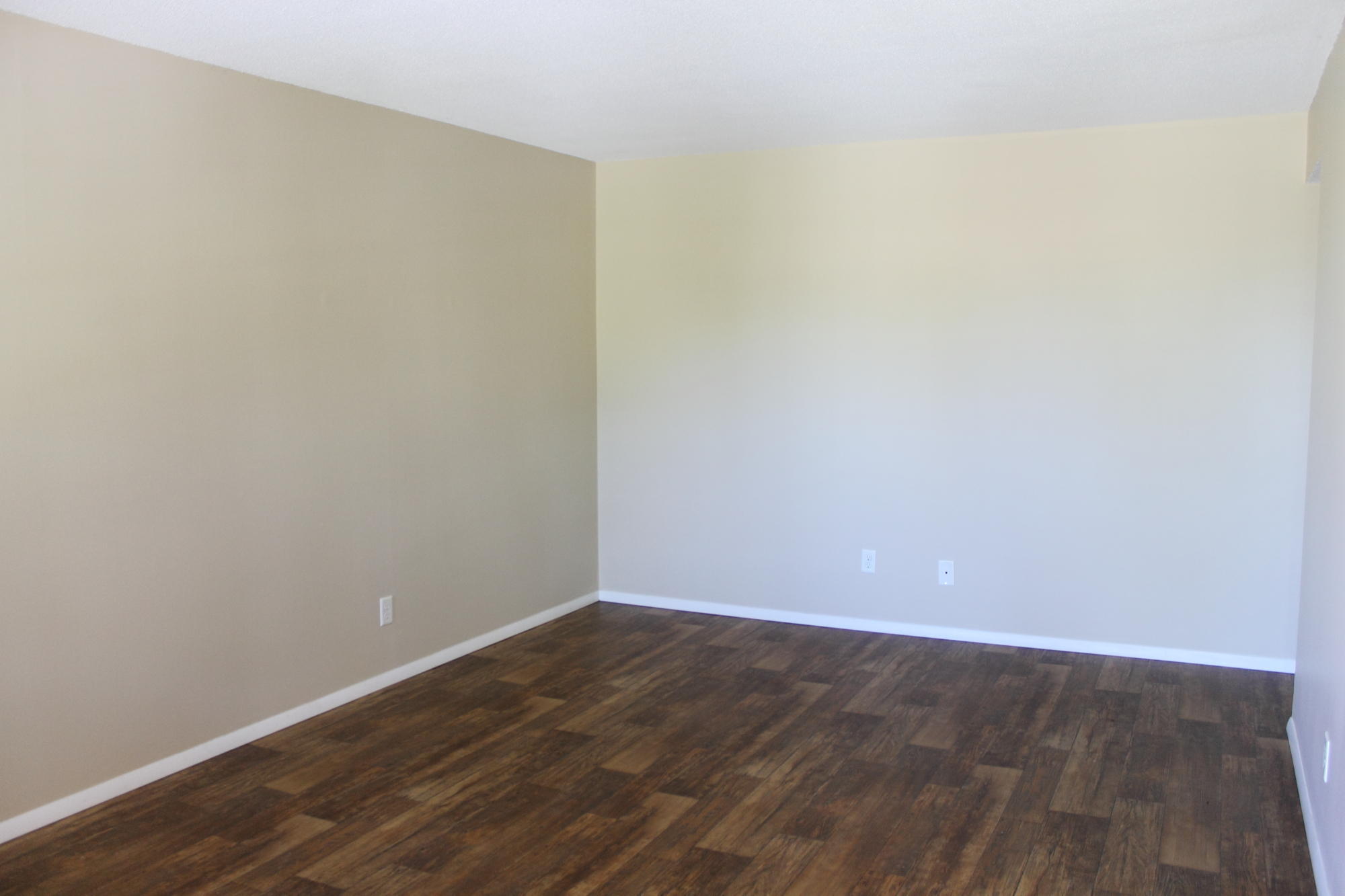 6240 Old Point Road, Unit C10 Hanahan, SC 29410 - Photo 2 of 12 IMG_1244
