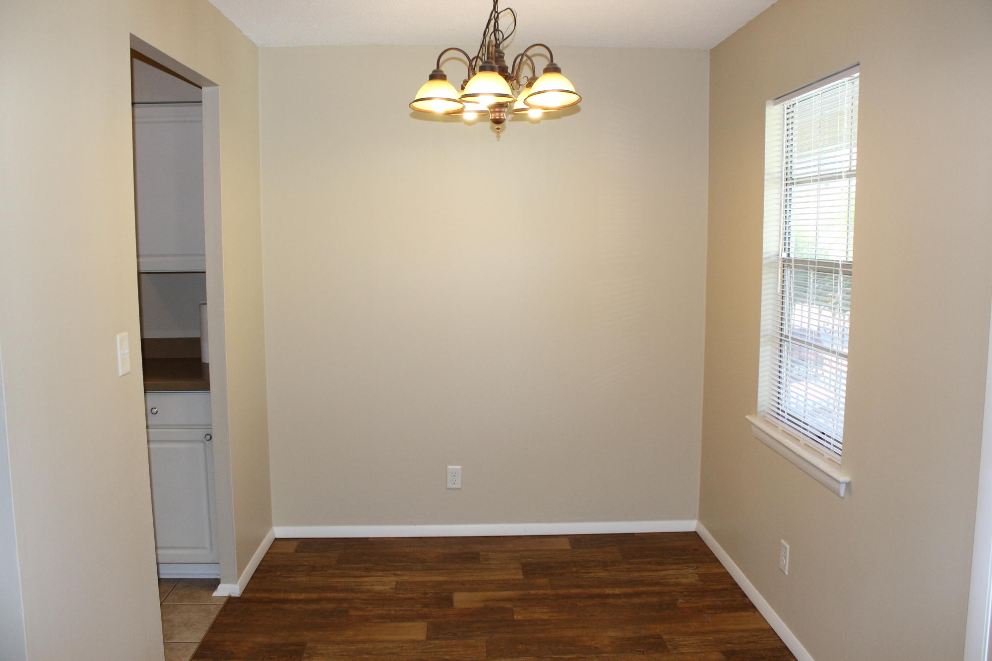6240 Old Point Road, Unit C10 Hanahan, SC 29410 - Photo 5 of 12 IMG_1245