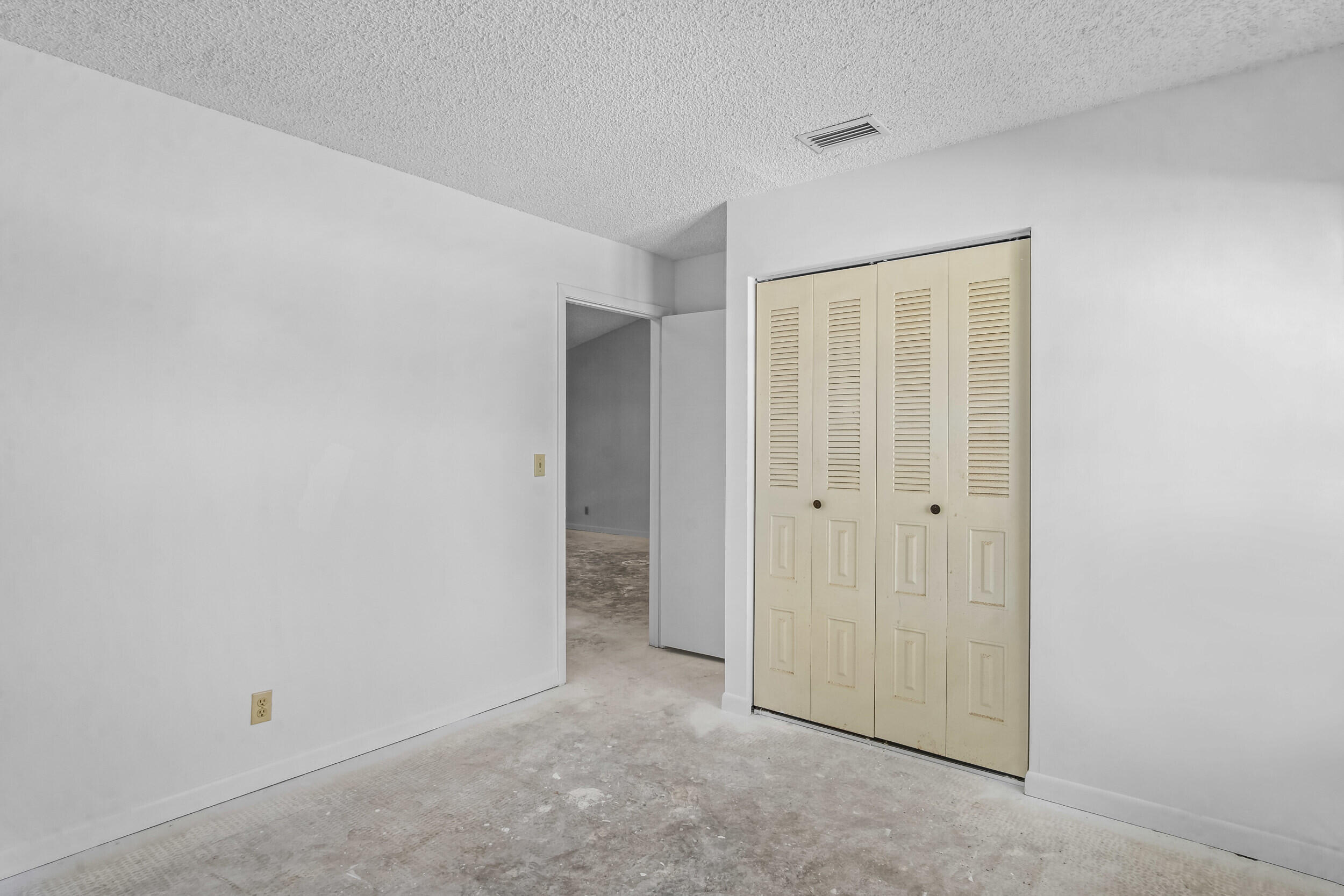22076 Palms Way, Unit 203 Boca Raton, FL 33433 - Photo 10 of 25 22076 palms way-10