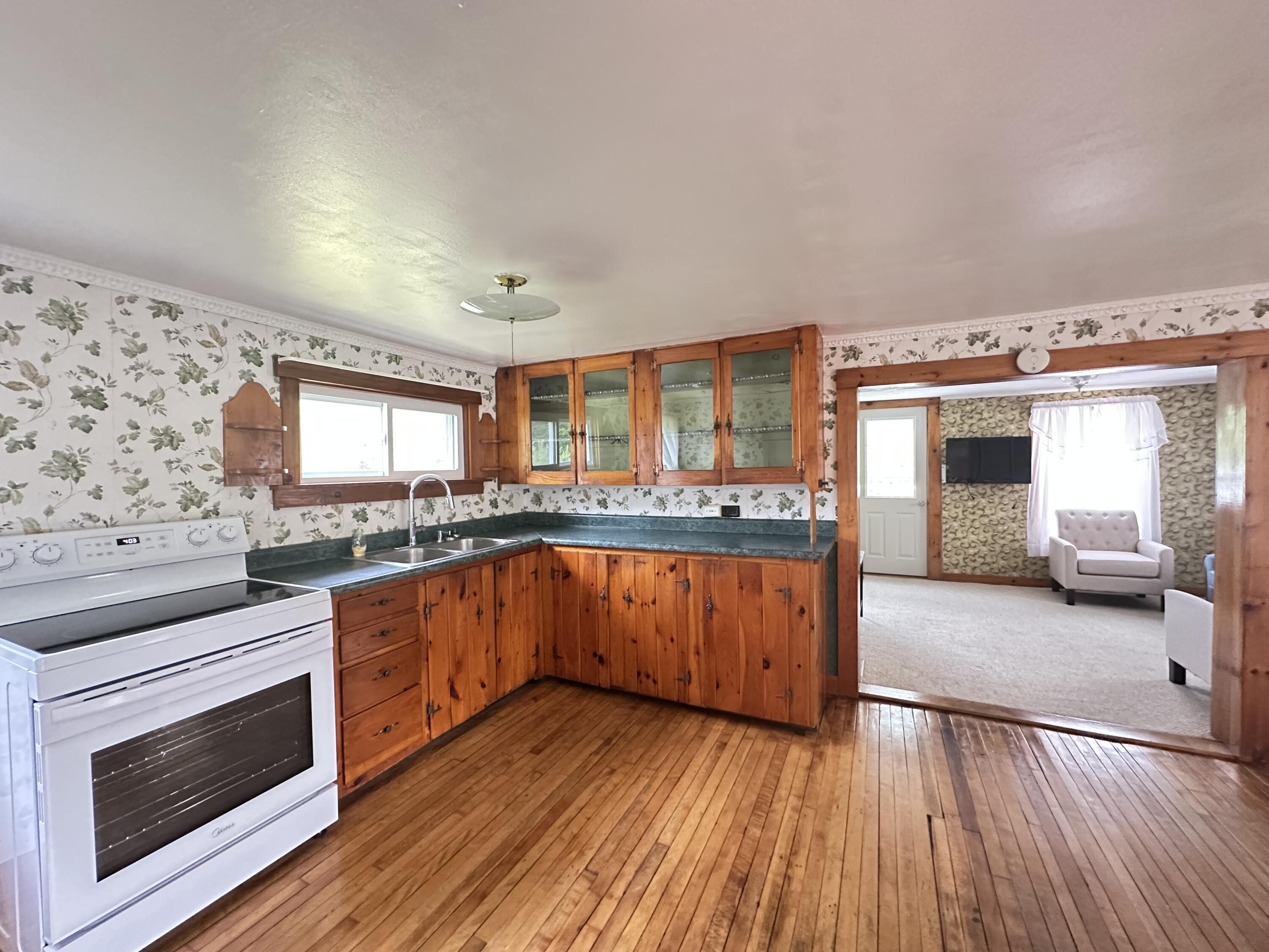 54 Chesterville Hill Road Jay, ME 04239 - Photo 2 of 37 IMG_4586