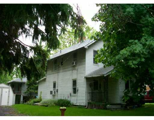 136 Pear Orchard Road Coraopolis, PA 15108 - Photo 1 of 6 Exterior Front.