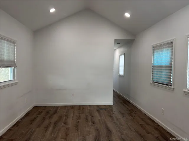 $2,100 | 8 Hideaway Lane, Unit 4, Marlboro, NY 12542