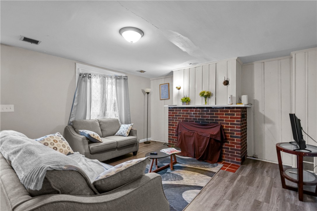 9 Overlook Road Narragansett, RI 02882 - Photo 8 of 18