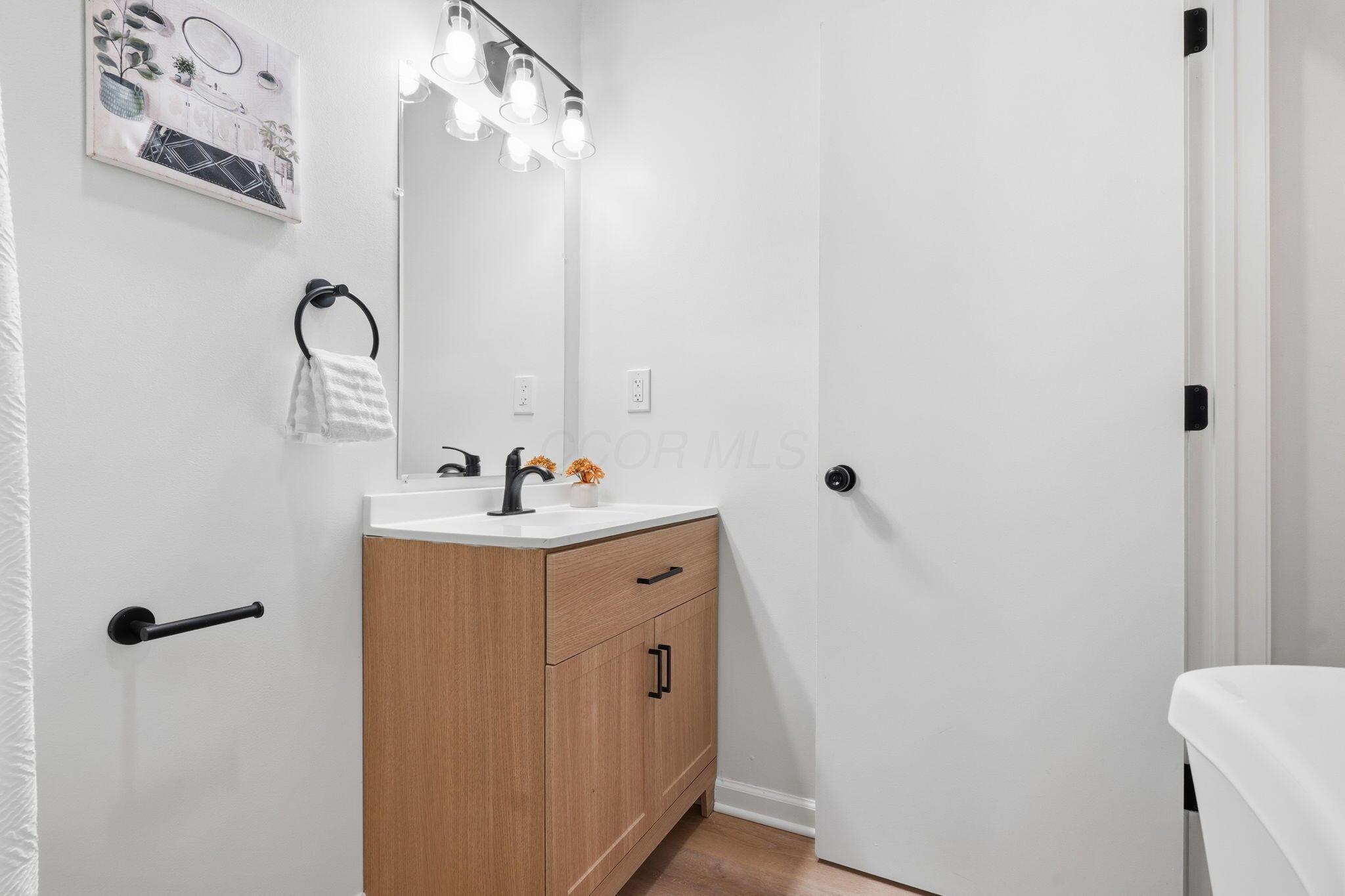 5103 Fairlane Road Columbus, OH 43207 - Photo 23 of 58 42-web-or-mls-5103-fairlane-rd