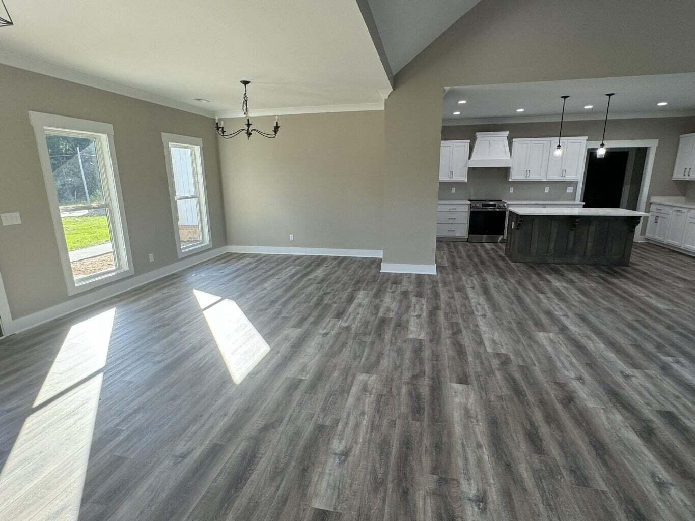 65 Hullender Road Ringgold, GA 30736 - Photo 13 of 16 20241010161504461677000000-o