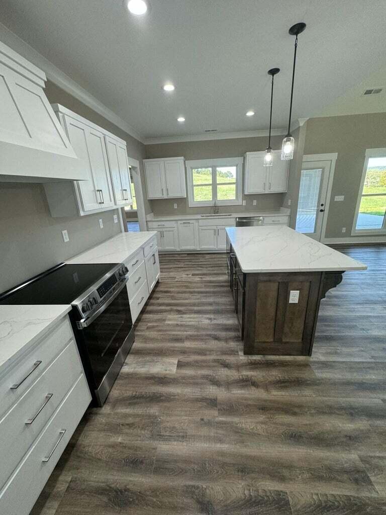 65 Hullender Road Ringgold, GA 30736 - Photo 6 of 16 20241010161113391597000000-o