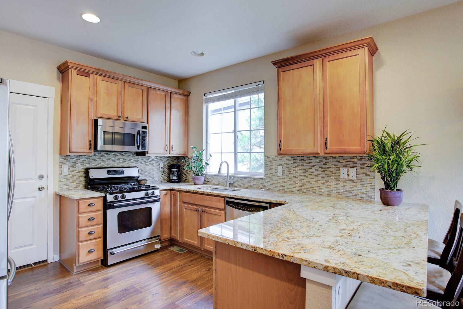 3822 Rabbit Mountain Road, Unit B Broomfield, CO 80020 - Photo 3 of 35 Gallery Image 3