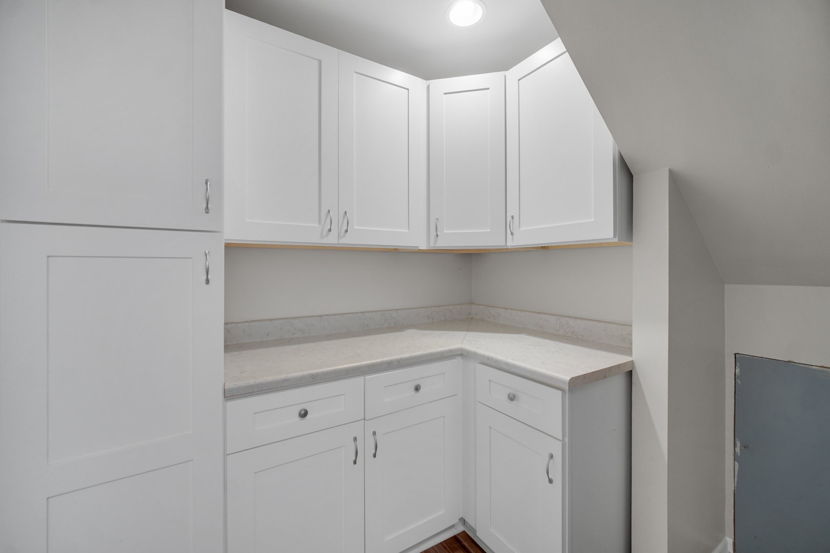 2S111 Churchill Lane Glen Ellyn, IL 60137 - Photo 11 of 34 a view of cabinets with wooden floor
