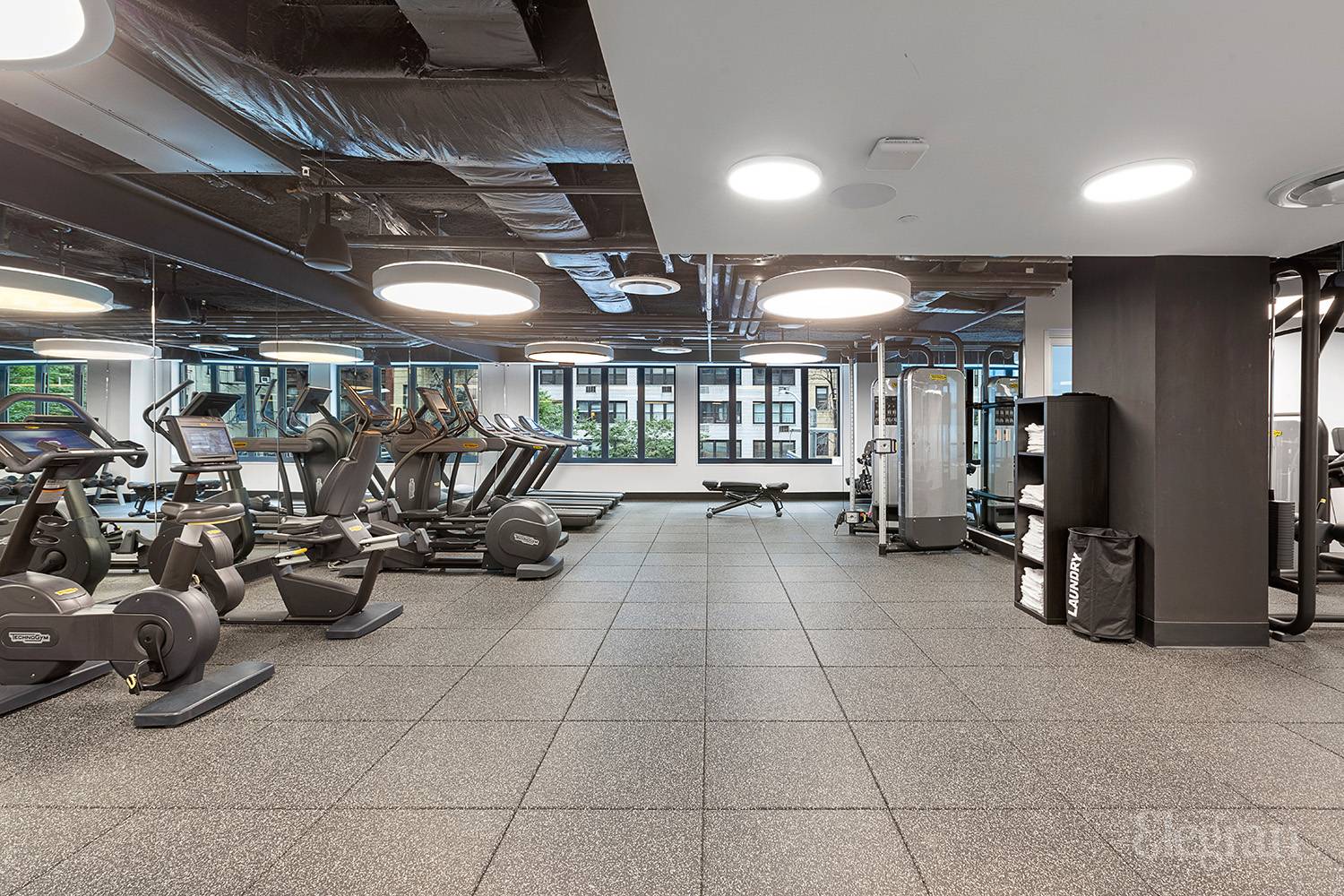 591 3rd Avenue, Unit 12A Manhattan, NY 10016 - Photo 13 of 14 a view of a room with gym equipment