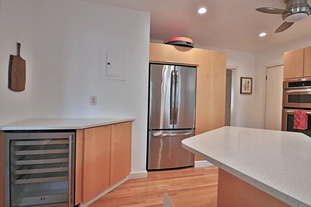 141 Beaconsfield Road, Unit 3 Brookline, MA 02445 - Photo 25 of 33