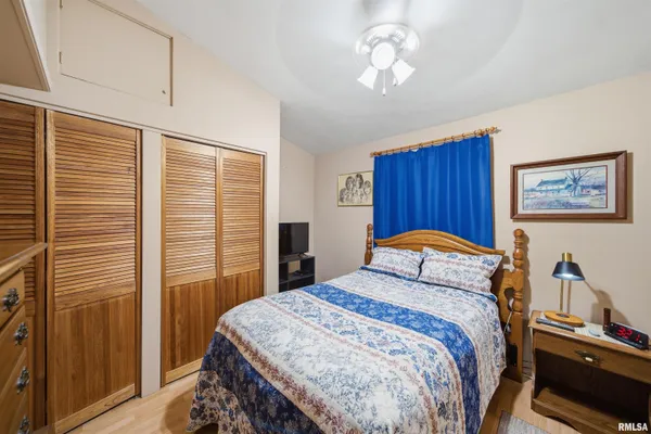 $110,000 | 2214 Glendale Avenue, Pekin, IL 61554