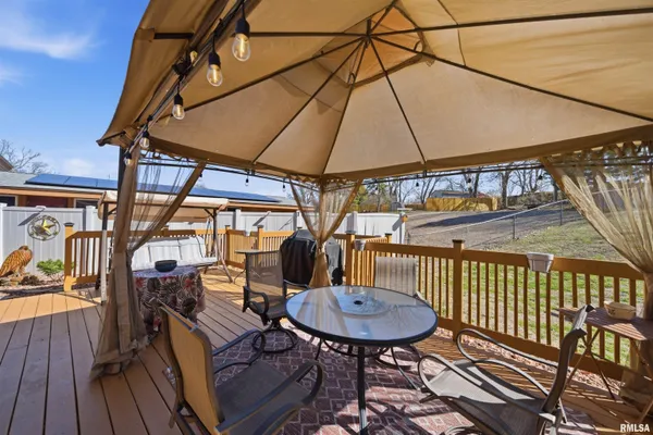 $110,000 | 2214 Glendale Avenue, Pekin, IL 61554