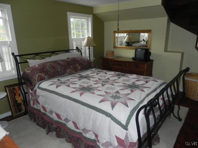 355 Coffeetown Road Easton, PA 18042 - Photo 11 of 27 Gallery Image 11