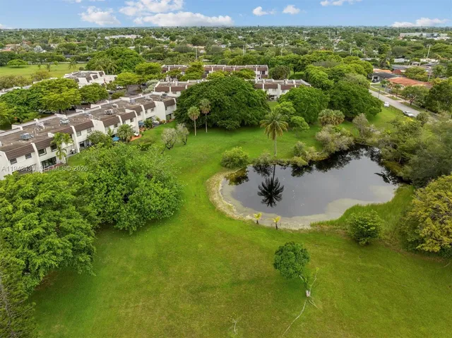 $3,250 | 8896 Southwest 62nd Terrace, Unit 7G, Miami, FL 33173