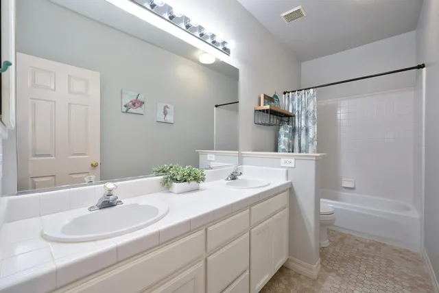 $1,045,000 | 5380 Parkford Circle, Granite Bay, CA 95746