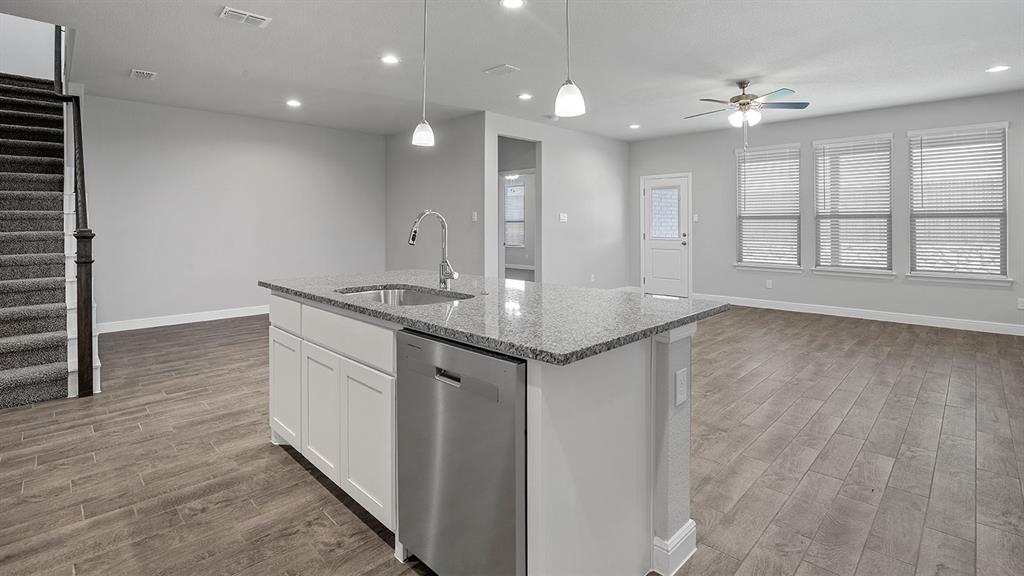 204 Windmill Drive Rhome, TX 76078 - Photo 5 of 34