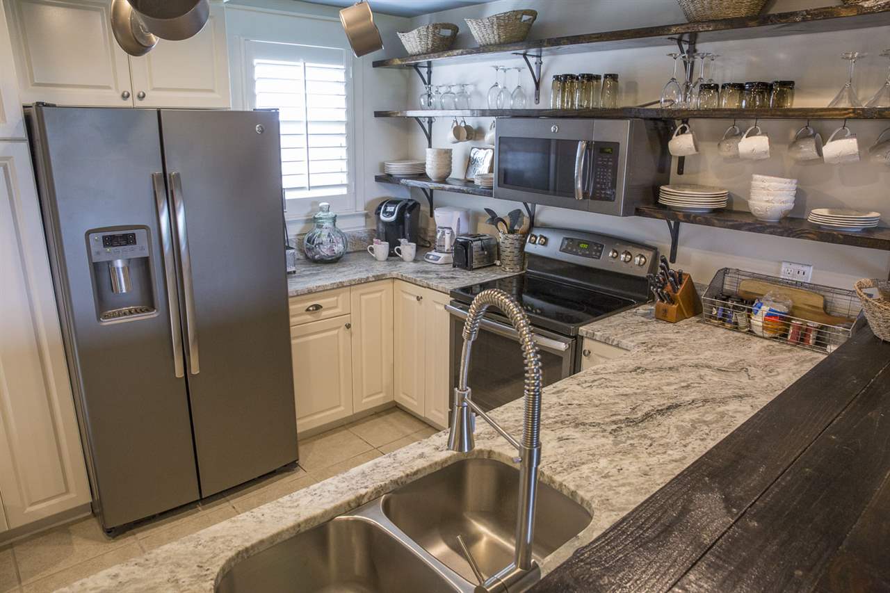 815 Plantation Road, Unit 401 Gulf Shores, AL 36542 - Photo 22 of 43 Kitchen 2