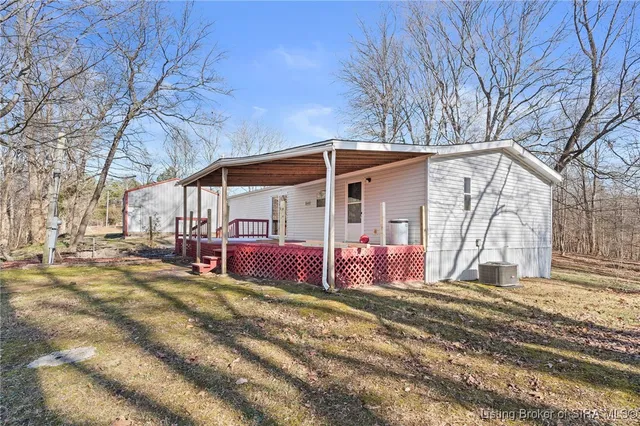 $189,900 | 11905 West State Road 56, Lexington, IN 47138